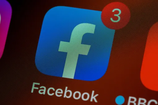 Facebook* выплатил штраф 4 млн рублей за отказ локализовать данные россиян
