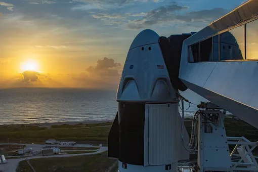 Самый важный запуск SpaceX: Crew Dragon доставит двух американских астронавтов на МКС