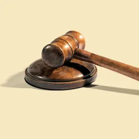 Во Франции суд признал женщину виновной в разводе из-за отказа заниматься сексом с мужем. Она подала апелляцию в ЕСПЧ Во Франции суд признал женщину виновной в разводе из-за отказа заниматься сексом с мужем. Она подала апелляцию в ЕСПЧ