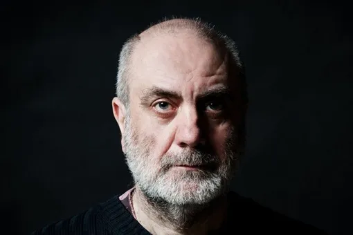 Режиссер Владимир Мирзоев экранизирует «Преступление и наказание». Действие сериала будет происходить в Петербурге наших дней Режиссер Владимир Мирзоев экранизирует «Преступление и наказание». Действие сериала будет происходить в Петербурге наших дней