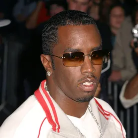 Netflix раскрыл новые детали судебного дела и биографии Пи Дидди в документальном фильме «Шон Комбс: Расплата» Netflix раскрыл новые детали судебного дела и биографии Пи Дидди в документальном фильме «Шон Комбс: Расплата»