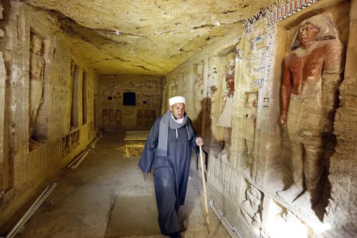 В Египте обнаружили нетронутую гробницу возрастом более четырех тысяч лет