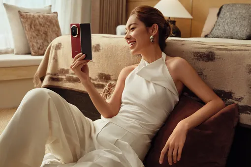 В России стартовал предзаказ на новый складной смартфон с объективом для ультрареалистичной съемки В России стартовал предзаказ на новый складной смартфон с объективом для ультрареалистичной съемки