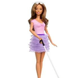 Mattel выпустила первую незрячую Барби и темнокожую Барби с синдромом Дауна Mattel выпустила первую незрячую Барби и темнокожую Барби с синдромом Дауна