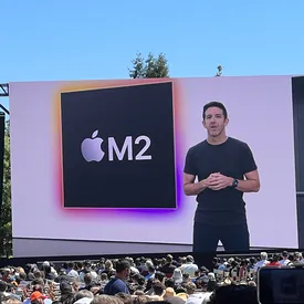 Bloomberg рассказал, кто может стать новым главой Apple Bloomberg рассказал, кто может стать новым главой Apple