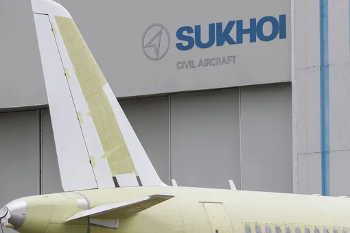 Последняя зарубежная компания, использующая SSJ-100, собирается продать российские самолеты