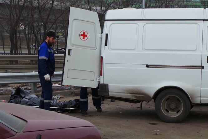 В Подмосковье водитель зарезал пешехода из-за того, что тот помешал его движению В Подмосковье водитель зарезал пешехода из-за того, что тот помешал его движению