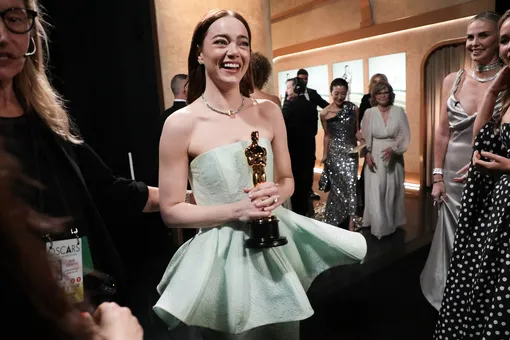 Победительница «Оскара-2024» Эмма Стоун