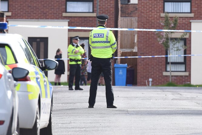 СМИ: в Ливерпуле водитель такси предотвратил теракт, закрыв смертника в машине