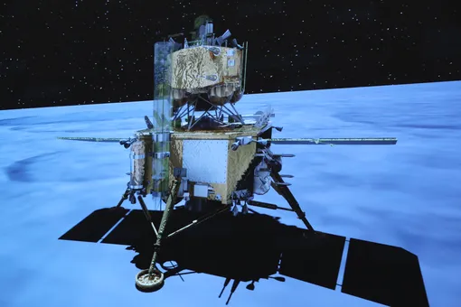 Китайский аппарат «Чанъэ-5» успешно доставил на Землю образцы лунного грунта — впервые за 44 года