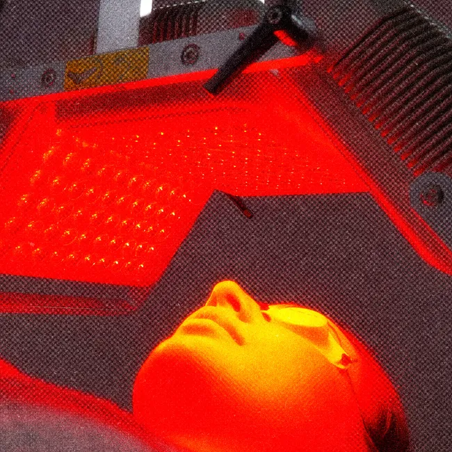 Антиэйдж без игл и реабилитации: современные тренды и способы стать моложе