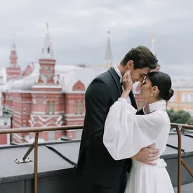 Торжество по-королевски: Four Seasons Hotel Moscow приглашает отметить свадьбу в сердце Москвы Торжество по-королевски: Four Seasons Hotel Moscow приглашает отметить свадьбу в сердце Москвы