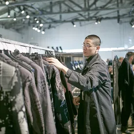 Главная выставка мужской моды Pitti Uomo впервые в истории проходит онлайн. Вот что на ней стоит посмотреть Главная выставка мужской моды Pitti Uomo впервые в истории проходит онлайн. Вот что на ней стоит посмотреть