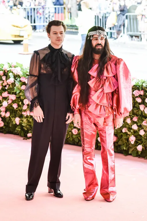 Гарри Стайлз и Алессандро Микеле на Met Gala в 2019 году