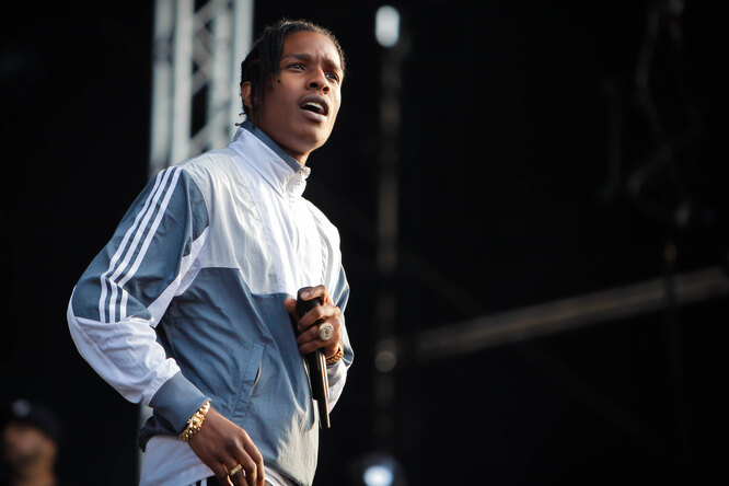 A$AP Rocky предстанет перед судом за стрельбу в бывшего друга A$AP Rocky предстанет перед судом за стрельбу в бывшего друга