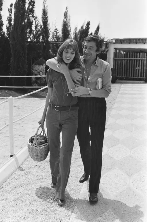 UNSPECIFIED — JANUARY 01: Jane Birkin and Serge Gainsbourg on a karting racing circuit in 1970. (Photo by )