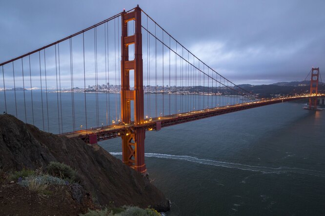 Волонтеры 14 февраля будут патрулировать мост «Золотые ворота» в США, чтобы предотвратить самоубийства