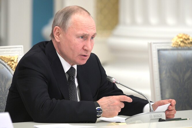 «Дубинкой просто так никто не молотит»: Путин прокомментировал резонансные уголовные дела «Дубинкой просто так никто не молотит»: Путин прокомментировал резонансные уголовные дела