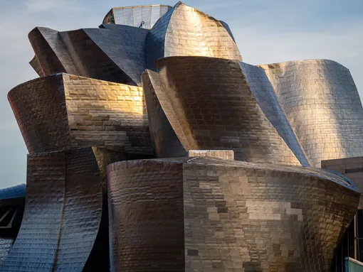 Музей Гуггенхайма в Бильбао Музей Гуггенхайма в Бильбао