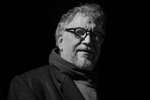 «Я лучше умру»: Гильермо дель Торо не собирается пользоваться ИИ «Я лучше умру»: Гильермо дель Торо не собирается пользоваться ИИ