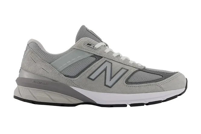 990v5