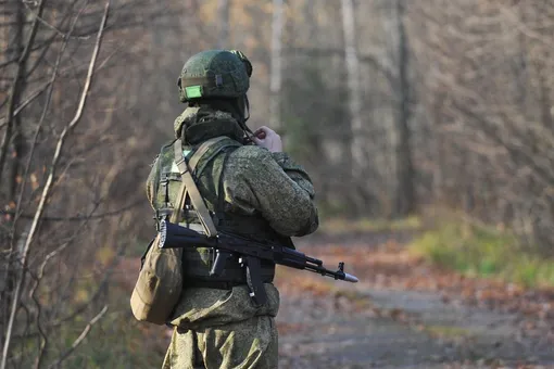 Пострадавшие от дедовщины в военной части, где солдат расстрелял сослуживцев, отказались от претензий. Им заплатили по 500 рублей компенсации