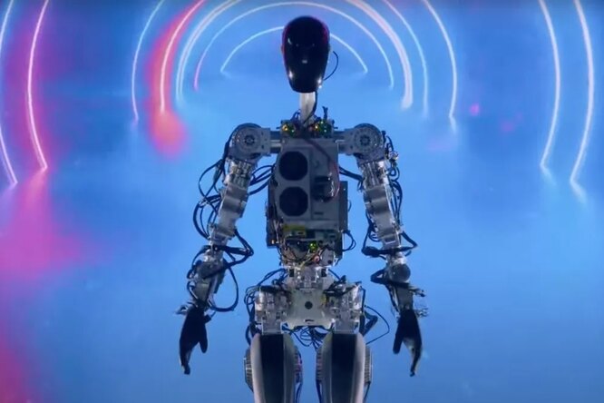 Tesla робот гуманоид