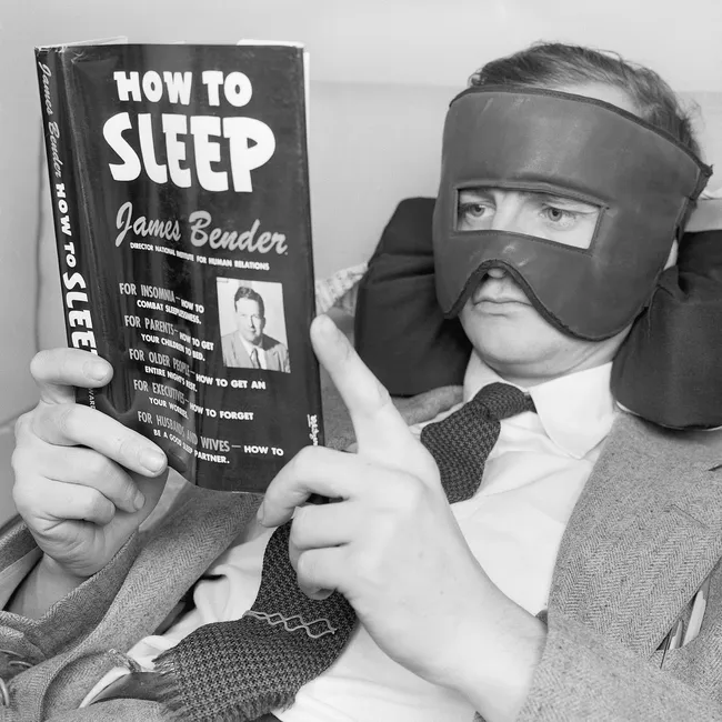 Сон в зимнюю ночь: как правильно высыпаться на январских праздниках (советы сомнолога)