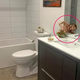 Риелтор использовал ИИ, когда создавал объявления. Он случайно опубликовал фото ванной с монстром