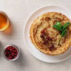 Москвичи выбрали самые вкусные блины на Масленицу. Это четыре рецепта из разных регионов