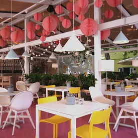 Ikea и Eggsellent открывают летнюю поп-ап-веранду в Москве Ikea и Eggsellent открывают летнюю поп-ап-веранду в Москве