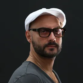Суд продлил домашний арест Кириллу Серебренникову Суд продлил домашний арест Кириллу Серебренникову