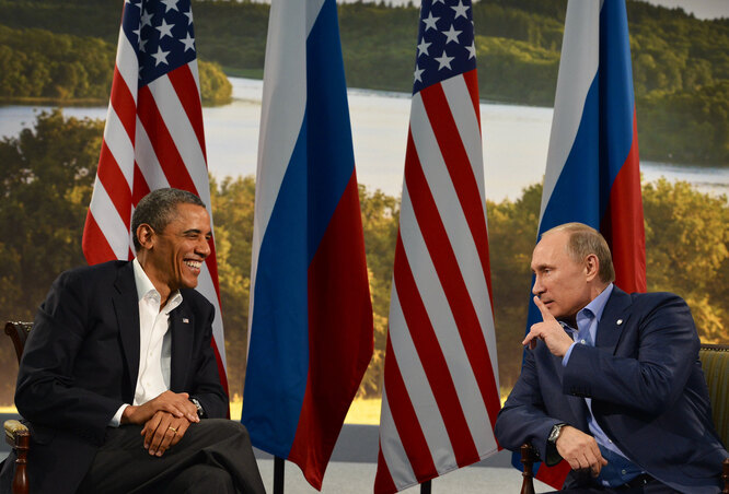 Барак Обама и Владимир Путин на саммите G8 в Северной Ирландии, 2013