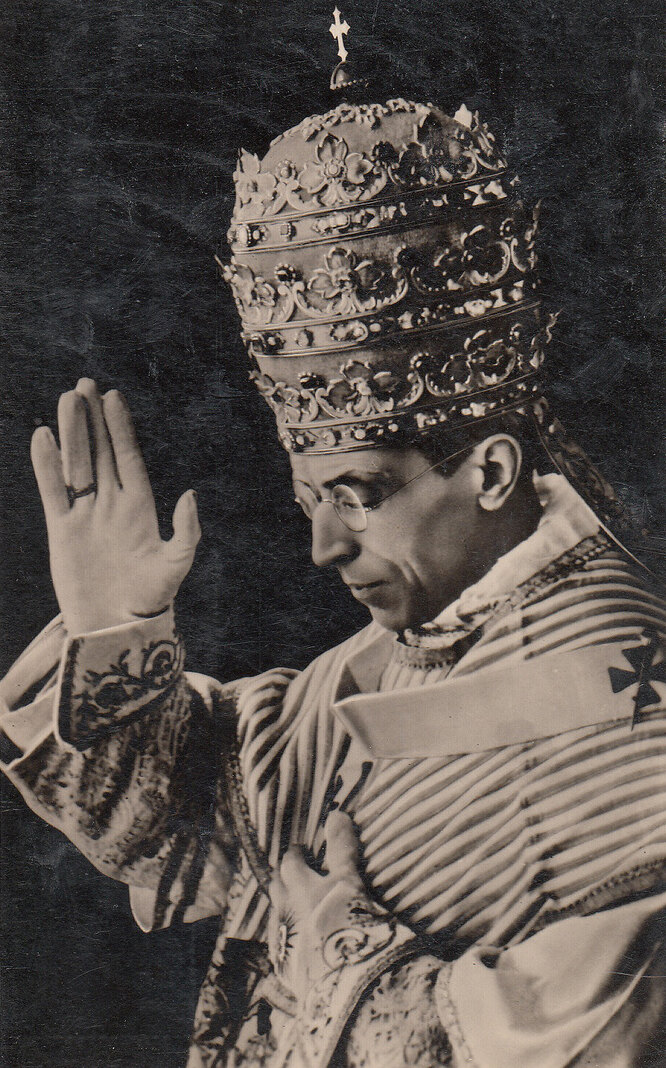 Папа римский Пий XII