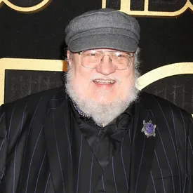 Джордж Мартин подал иск против ChatGPT, который предложил идею для книги незаконченной серии «Песнь льда и огня»