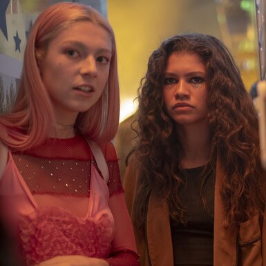 Сериалы января: второй сезон «Эйфории», «Как я встретила вашего папу», зомби-хоррор из Южной Кореи и другие новинки Сериалы января: второй сезон «Эйфории», «Как я встретила вашего папу», зомби-хоррор из Южной Кореи и другие новинки