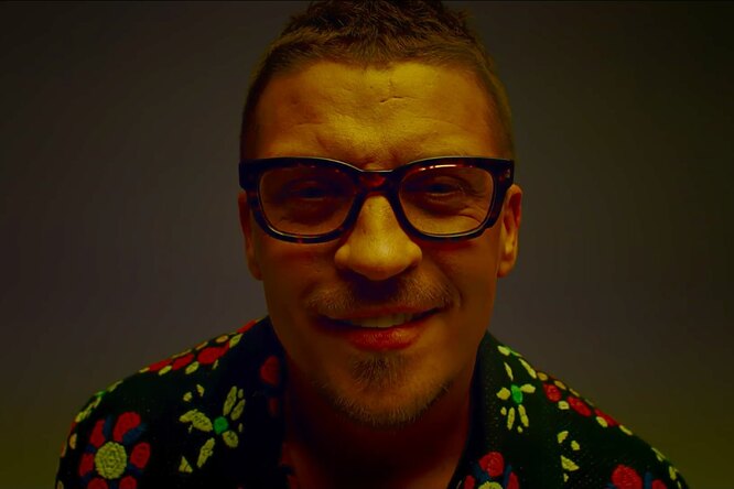 Therr Maitz выпустили новый трек Superstar и 2 клипа на него Therr Maitz выпустили новый трек Superstar и 2 клипа на него