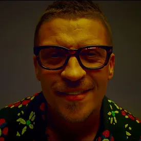 Therr Maitz выпустили новый трек Superstar и 2 клипа на него Therr Maitz выпустили новый трек Superstar и 2 клипа на него