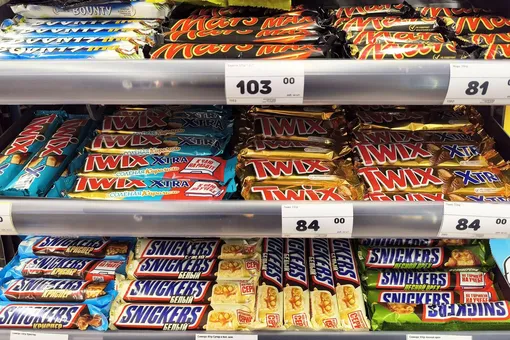 В России подорожают Snickers, Twix, Alpen Gold, Oreo и другие сладости В России подорожают Snickers, Twix, Alpen Gold, Oreo и другие сладости