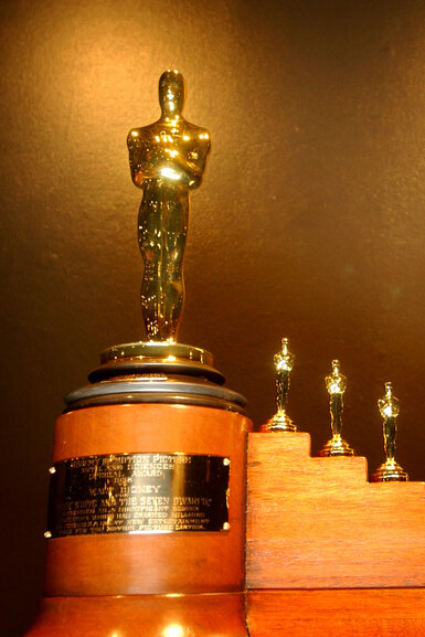 Оскар: история, номинации, лауреаты. Полный гид по кинопремии