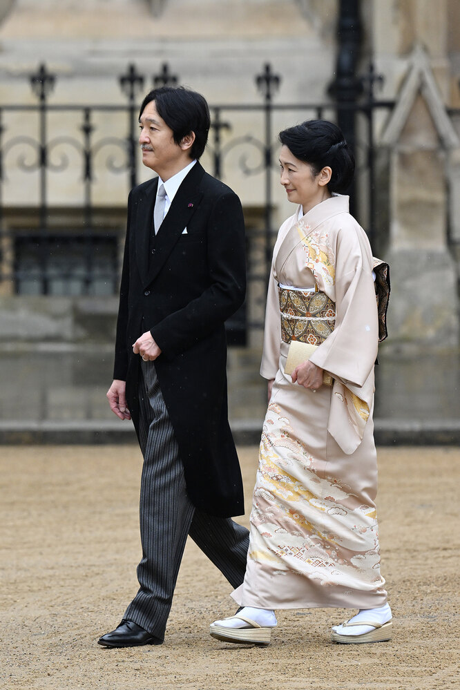 Японский принц Фумихито с женой Кико