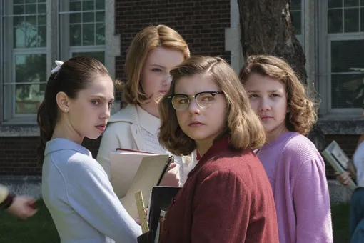 Создатели сериала — приквела «Оно» планируют снять три сезона Создатели сериала — приквела «Оно» планируют снять три сезона