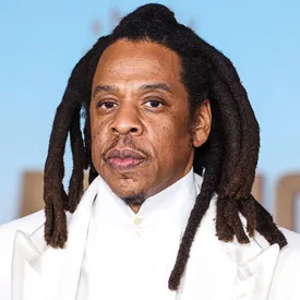 Jay-Z подал в суд на женщину, ранее обвинившую его в изнасиловании