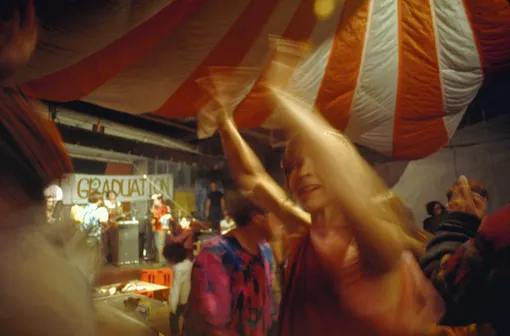 People dance at the Acid Test Graduation, a celebration organized by Ken Kesey and his Merry Pranksters, in which participants graduated «beyond acid.» The Warehouse, Harriet Street, San Francisco. (Photo by Ted Streshinsky/CORBIS/Corbis via Getty Images)