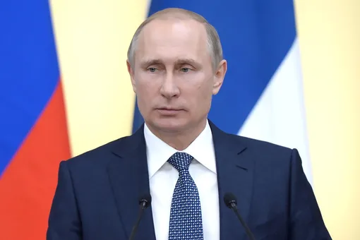 Владимир Путин подписал закон об обнулении своих президентских сроков