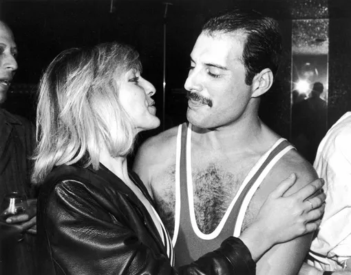 Фредди и Мэри Остин на вечеринке по случаю 38-го дня рождения Меркьюри в клубе Xenon, 1984 год.