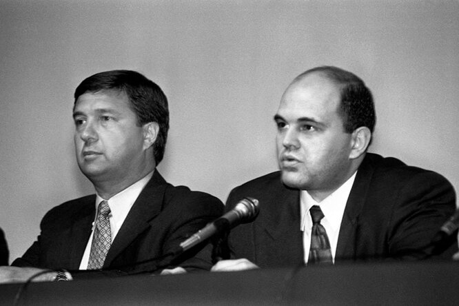 Вице-президент персональных программных продуктов IBM Джон Сойринг и Михаил Мишустин