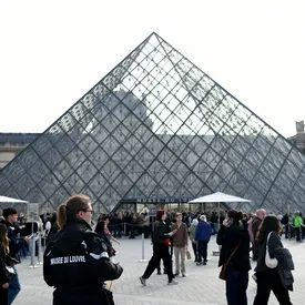 После ограбления Лувр переместил часть драгоценностей в хранилище Банка Франции