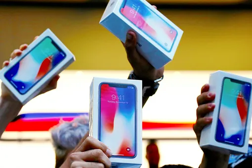 СМИ: Apple вернет производство iPhone X из-за низкого спроса на новые модели