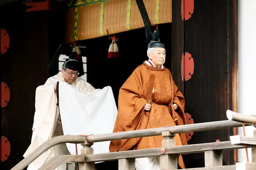 Японский император Акихито отрекся от престола. Это первое за 200 лет отречение императора в стране